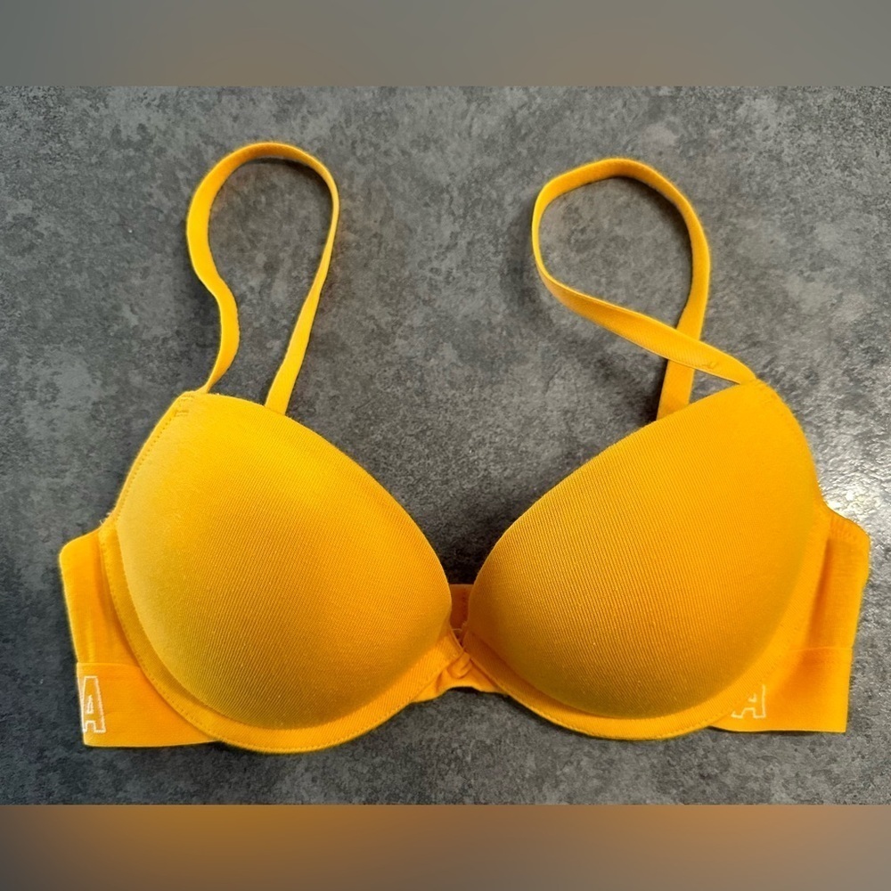 La Senza Remix push up plunge 32C tangerine coloured bra